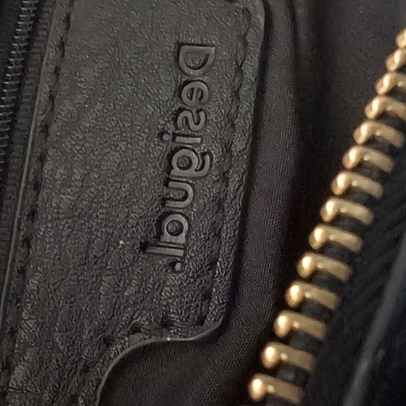 Desigual Women's Asymetrical Stylish Black /Multicolor Crossbody Bag. - Picture 12 of 15